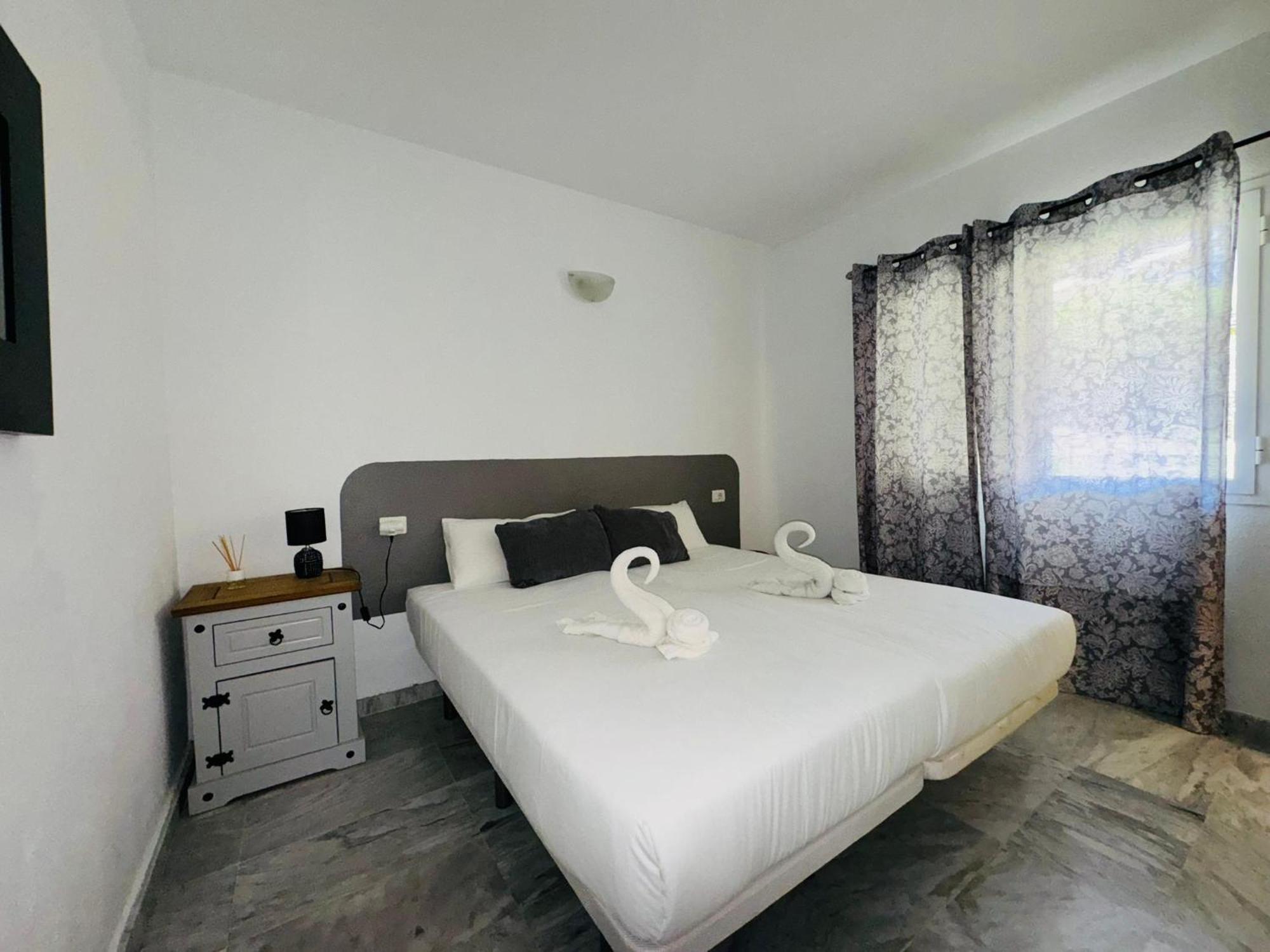 Rio'S Apartment Los Cristianos 阿罗纳 外观 照片